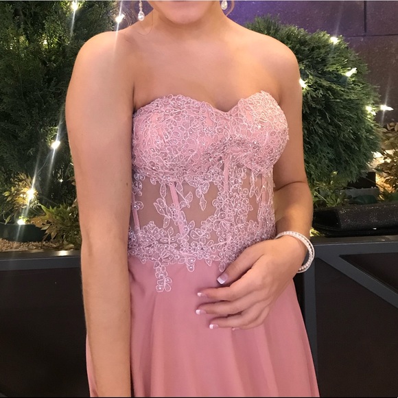 Pink Prom Dress! - Picture 4 of 5